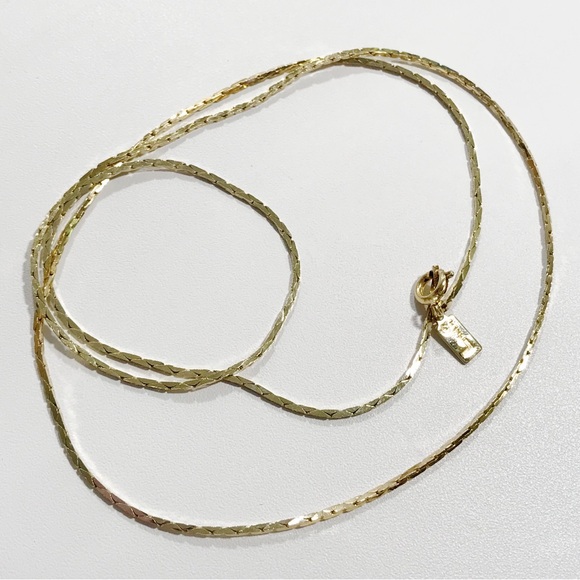 Vintage Lisner Signed Gold Tone Serpentine Slinky Snake Chain Necklace 24" - Picture 1 of 9